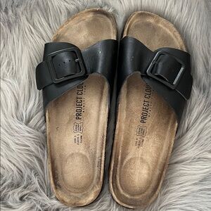 EUC Project Cloud Black Single-Buckle Slide Sandals  sz 8.5
